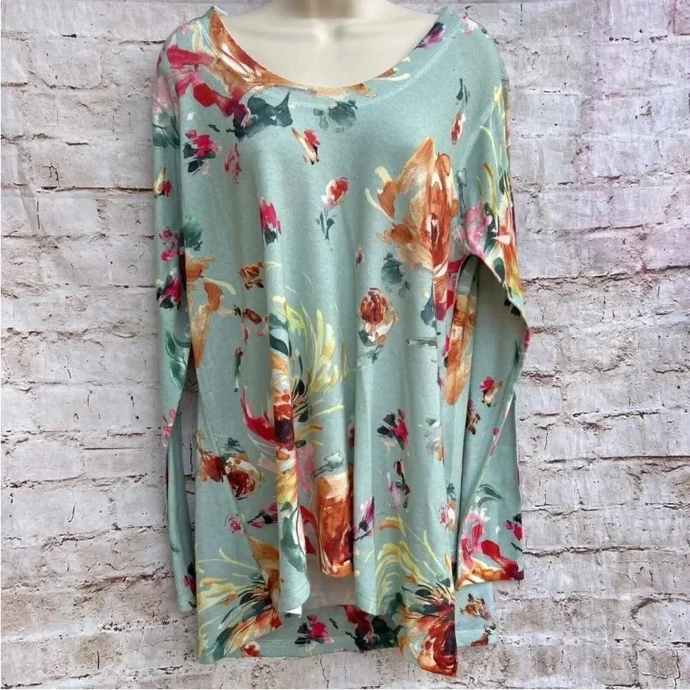 Soft Surroundings Size XS Floral Mint Top Tunic Shirt